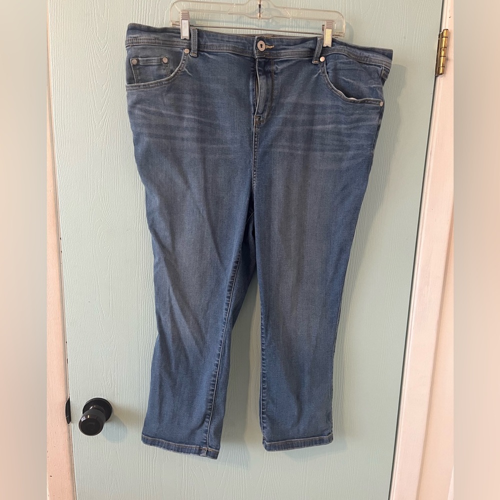 Torrid cropped super skinny jeans